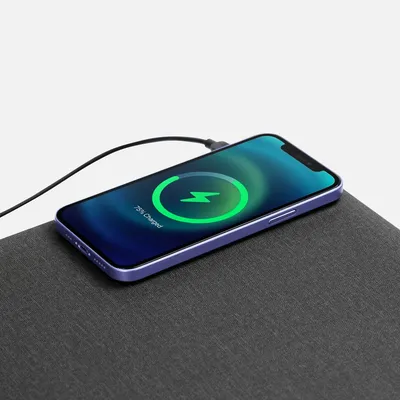 Складной стол для ноутбука с беспроводной зарядкой Kickstand Table, серый — фото 7